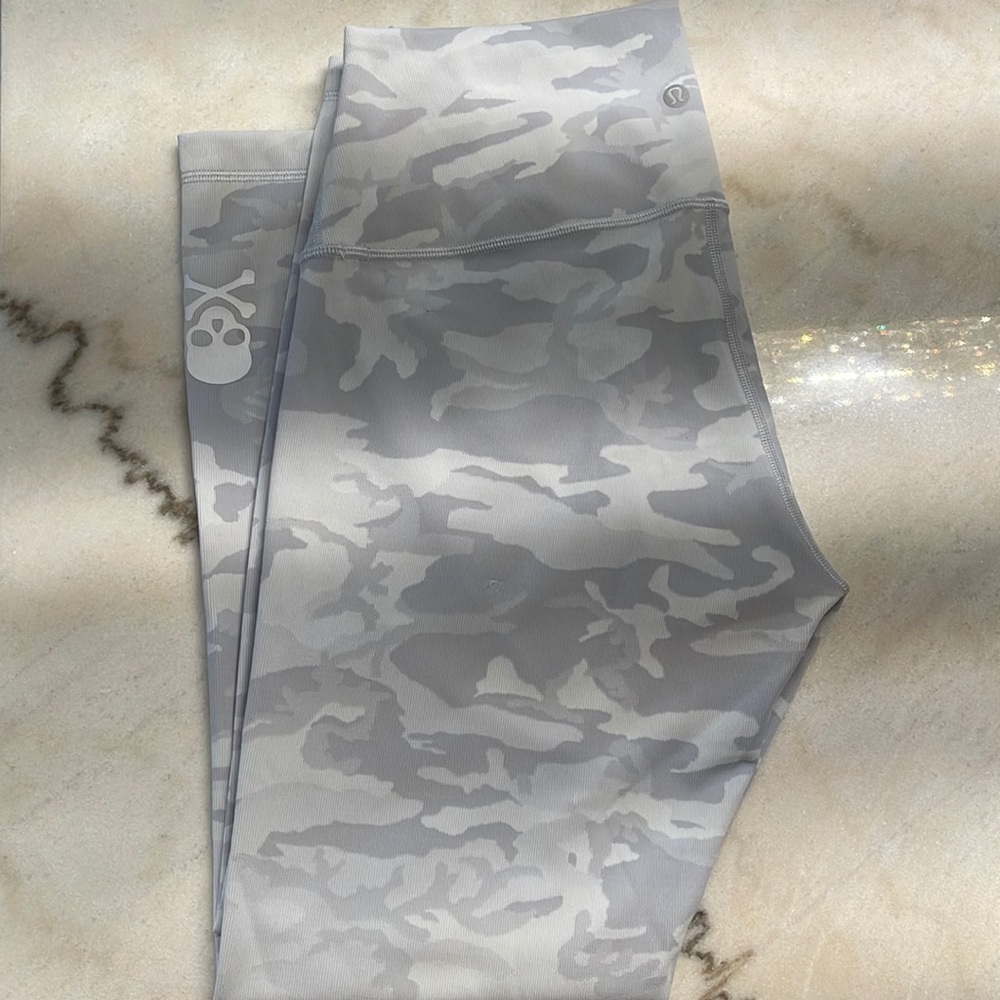 LULULEMON x SoulCycle leggings Size 10